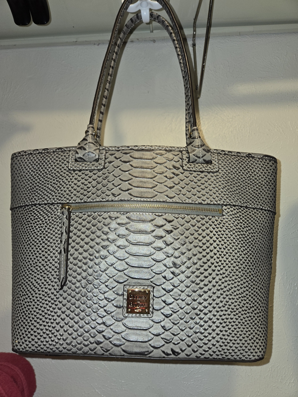 Dooney & Bourke Gray Embossed Snake-Texture Tote with Matching Wallet - Picture 3 of 7